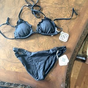 Black delmar bikini nwt
